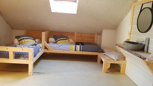 Family Room with Mountain View