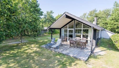 Three-Bedroom Vacation Home 