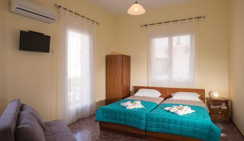 Triple Room