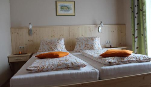 Two-Bedroom Apartment with Balcony and Garden View