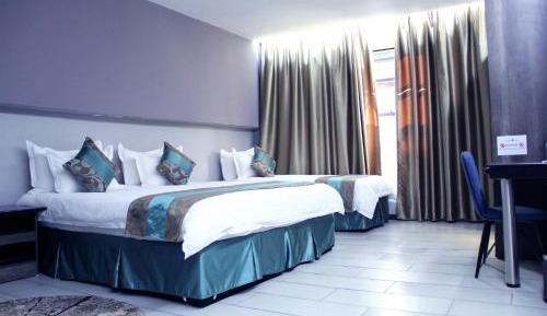 Deluxe Double or Twin Room with Garden View