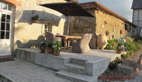 Four-Bedroom House - Le Poirier