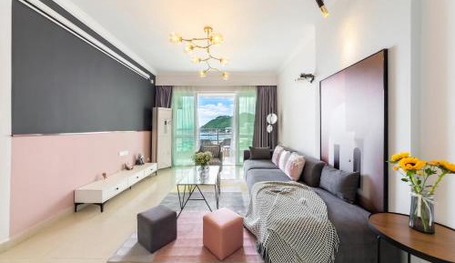 Deluxe Suite with Sea View