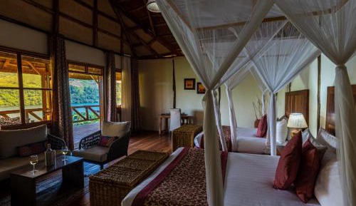 Deluxe Double or Twin Room with Lake View