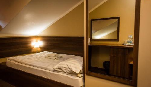 Budget Single Room