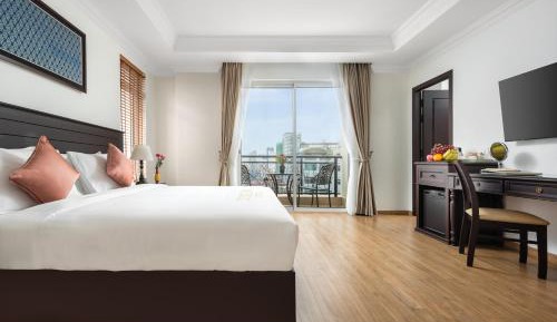 Deluxe Double Room with Balcony