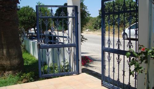 Economy Studio (2 Adults)