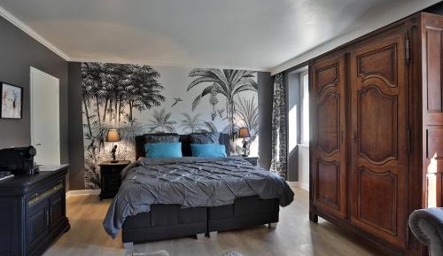 Deluxe King Suite