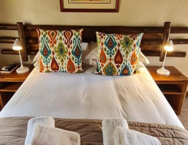Standard Queen Room