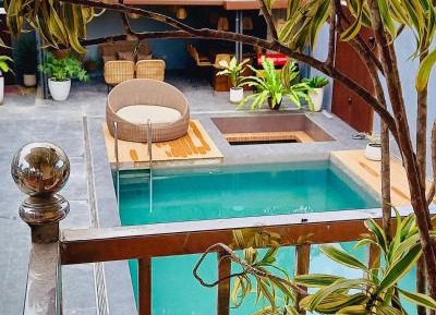 Deluxe Double Room (2 Adults + 1 Child)