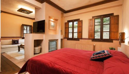 Suite with Fireplace