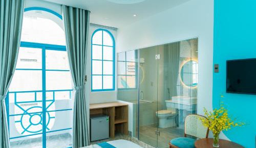 Superior Double Room with Balcony