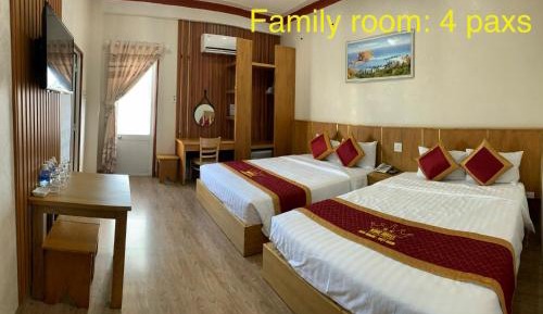 Quadruple Room with Balcony