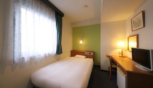 Single Room - Non-Smoking