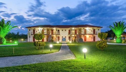 Studio with Garden View