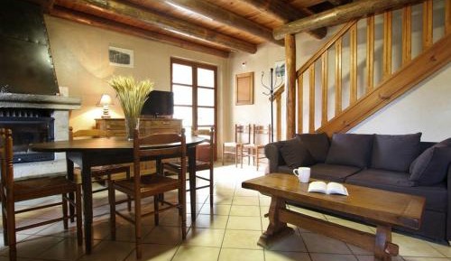Holiday Home (6 Adults)