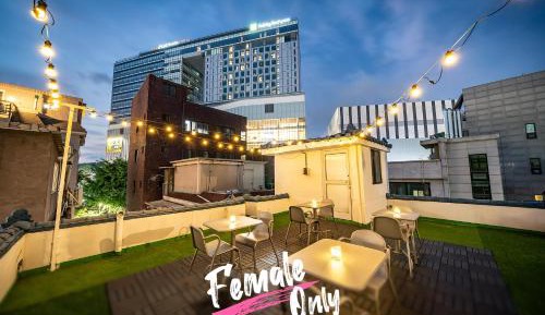 Female Only - Double or Twin Room