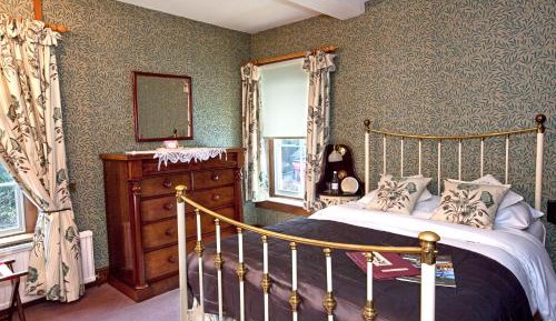 Deluxe Double Room with Shower