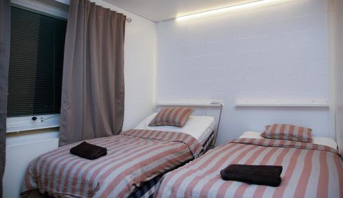 Twin Room with Bathroom