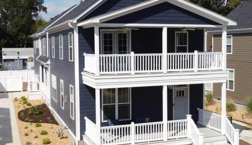 Six-Bedroom House