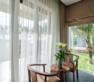 Deluxe Bungalow with Sea View