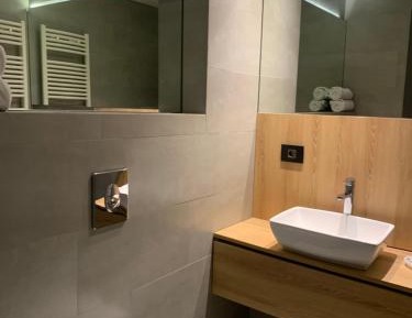 Deluxe Double or Twin Room with Sea View