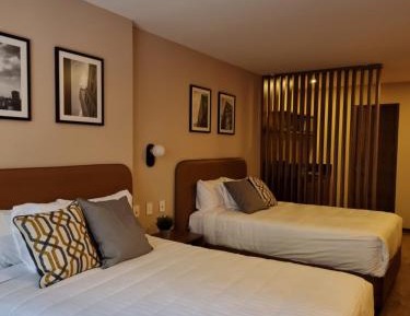 Deluxe Double Studio