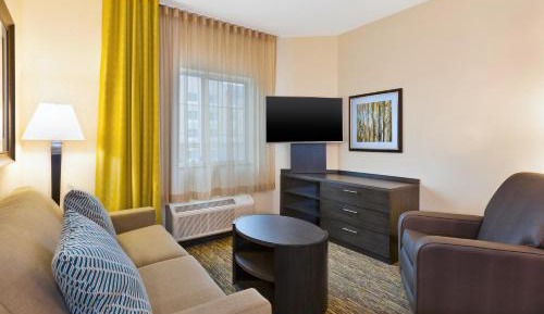 One-Bedroom Suite