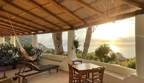 Deluxe Triple Room with Sea View