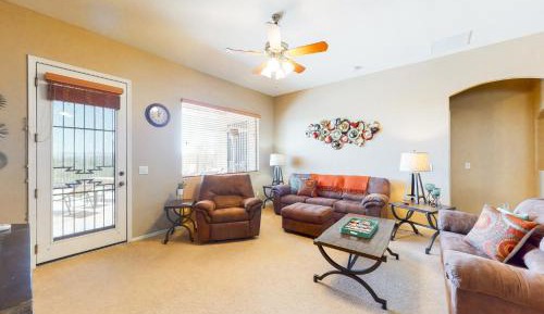 Four bedroom holiday home 