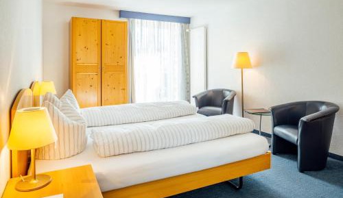 Standard Double Room with Balcony