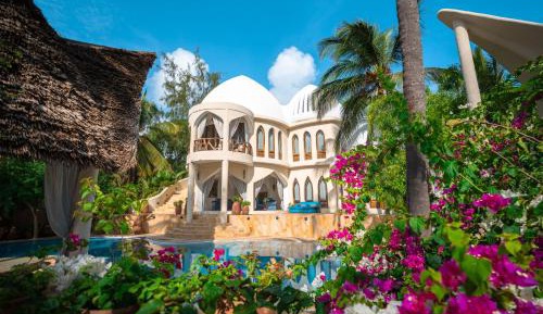 Villa - Beach Front