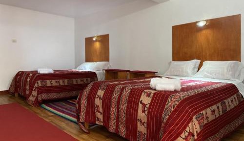 Quadruple Room with Private Bathroom