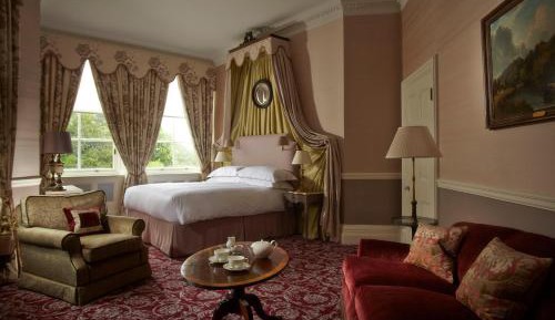 Deluxe Two-Bedroom Suite