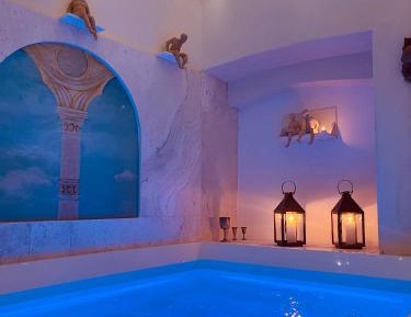 Suite with Spa Access