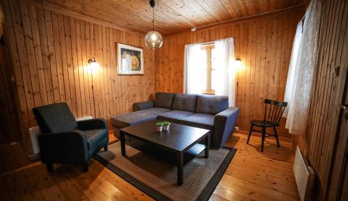 One-Bedroom Cottage