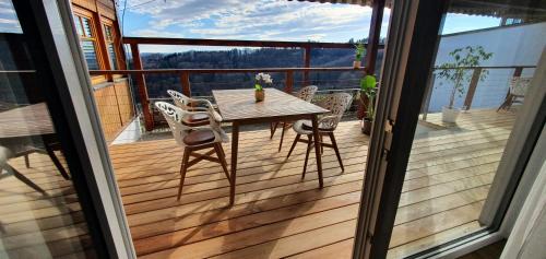 Apartment with Terrace