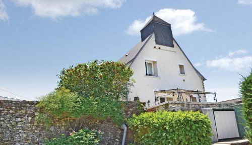 Two-Bedroom Holiday Home