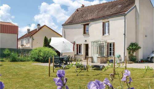 Two-Bedroom Holiday Home