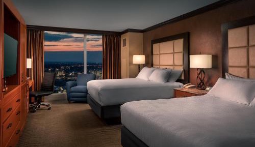 Deluxe Room with Two Queen Beds Nonsmoking