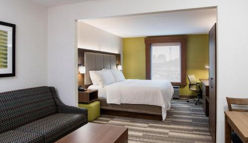 Standard King Room with Sofa Bed