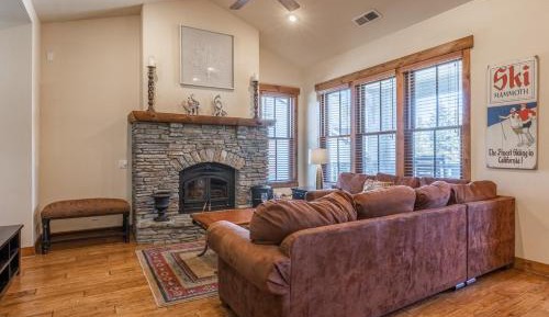 Three-Bedroom Vacation Home 