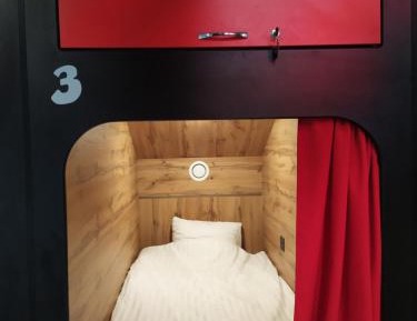Single Room with Shared Shower and Toilet