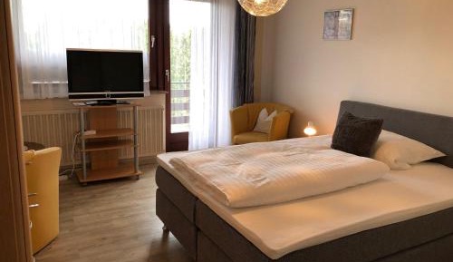 Single Room with Balcony