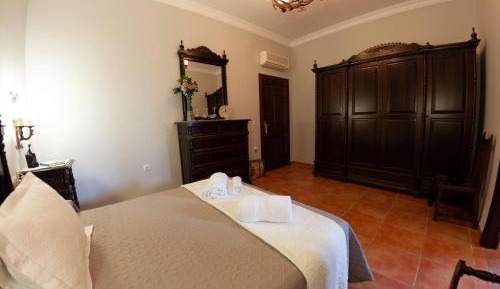 Deluxe Double Room with Extra Bed