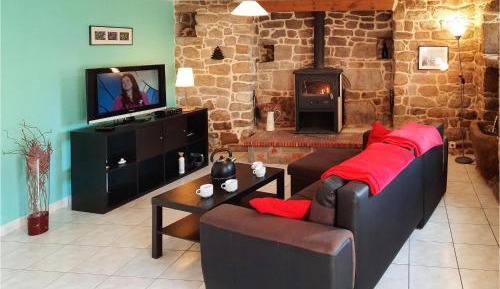 Two-Bedroom Holiday Home