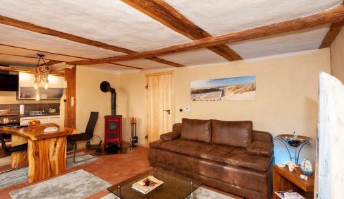 One-Bedroom Holiday Home