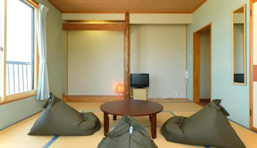 Japanese-Style Room