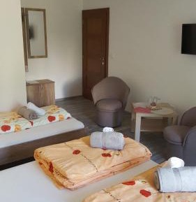 Double Room with Balcony (3 Adults)