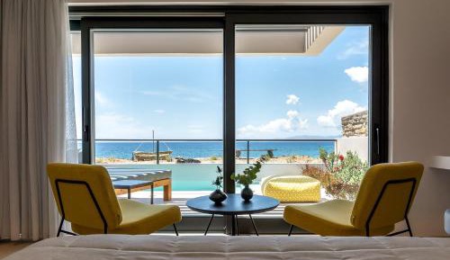 Deluxe Suite with Sea View